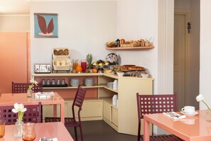 Breakfast area - Barberini Retreat Boutique Hotel (Rome)