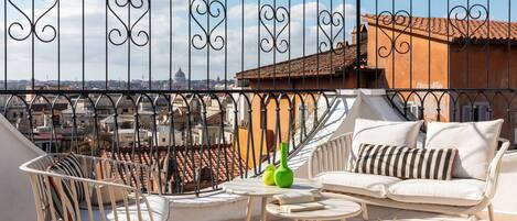 Chambre Junior | Terrasse/Patio