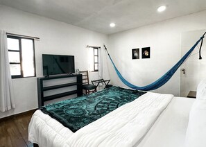 1 Schlafzimmer, Schreibtisch, Bügeleisen/Bügelbrett, kostenloses WLAN
