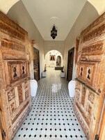 Fachada de la propiedad