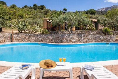 Villa Granci con Piscina by Wonderful Italy