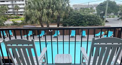 Summer Sands Diggin' In The Sand Room 103