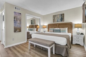 1 soverom, strykejern/-brett, internettilgang og sengetøy