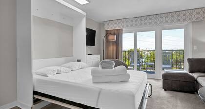 Summer Sands- Isle Be Back Room 203