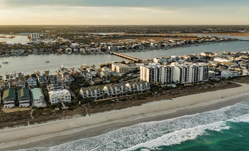 Hang Ten at Summer Sands Suites 205 – Newly Remodeled & Pet-Friendly!