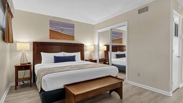 1 slaapkamer, een strijkplank/strijkijzer, wifi, beddengoed