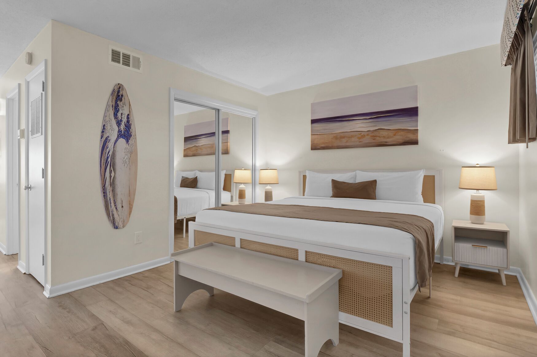 1 chambre, fer et planche à repasser, Wi-Fi, draps fournis