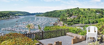 3 Bed in Kingswear (oc-a29168)