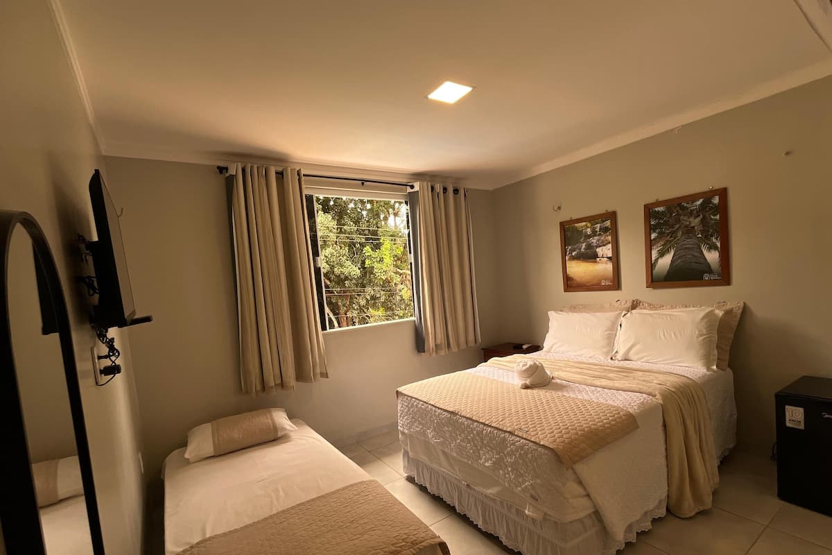 Deluxe Twin Room | Room amenity