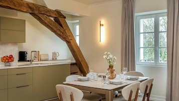 2 quartos, roupas de cama premium