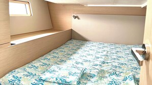 House, 1 Bedroom, Smoking, Private Pool - Dream Holiday on a Luxurious Sailing Yacht (Golfo Aranci)