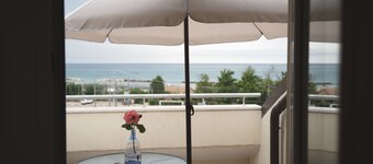 Cucci House Lido Riccio