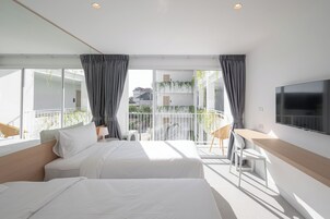 Twin Room | Free WiFi, bed sheets