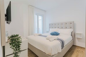 Apartment | 2 bedrooms, laptop workspace, iron/ironing board - Incanto a Mare Apartment (Polignano a Mare)