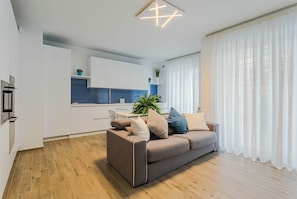 Apartment | Private kitchen | Fridge, oven, stovetop, dishwasher