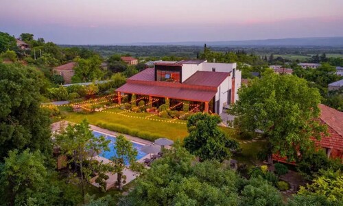 Hotel room in a winery with balcony
