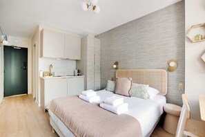 Monolocale City | 1 camera, con stile personalizzato, con arredamento individuale