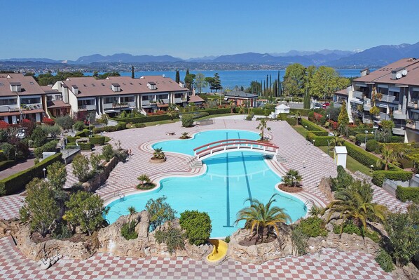 Aerial view - Lauri by Wonderful Italy (Desenzano del Garda)