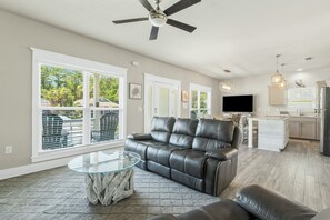 House, Garden View | Living area