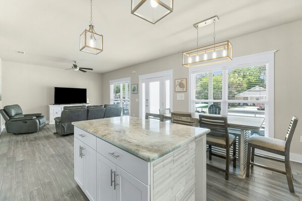 House, Garden View | Private kitchen | Toaster - 30A Beach House - Beach Bayou (Santa Rosa Beach)