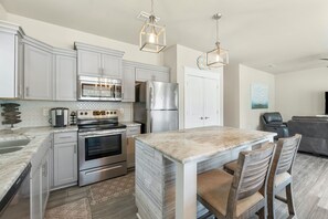 House, Garden View | Private kitchen | Toaster - 30A Beach House - Beach Bayou (Santa Rosa Beach)