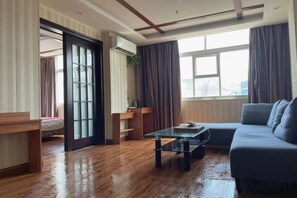 Living area - Haibin Hotel (Hui'an)