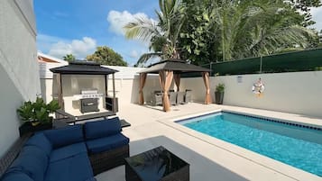 Piscine extérieure