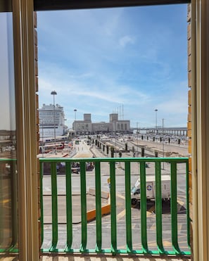 Vue sur la ville depuis lâhĂ©bergement