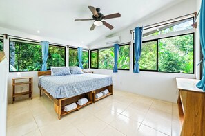 2 bedrooms, desk, free WiFi, bed sheets - CASA SUENOS  2 bedroom newly built home with ocean & jungle view (Pavones)