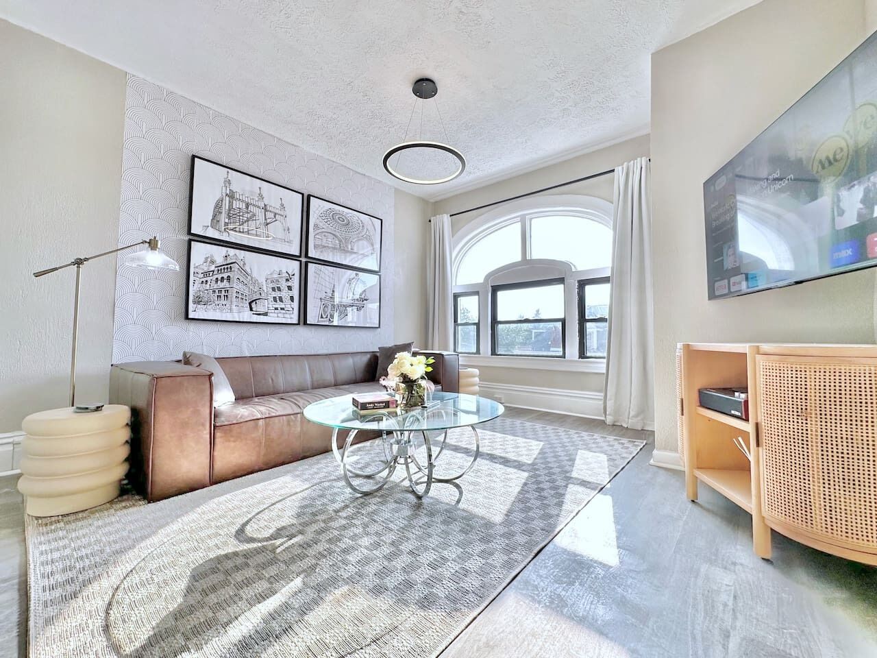 Luxe Bloomfield Penthouse | Free Parking | Central