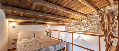 Apartment, Balcony | 1 bedroom, free WiFi, bed sheets