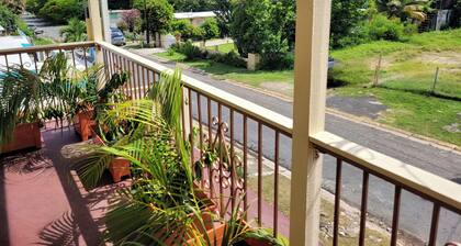 Sunny 1 bedroom in Esperanza close to everything