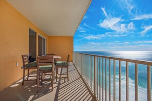 Apartment, Mehrere Betten, Balkon (Treasure Island 1911) | Ausblick vom Zimmer