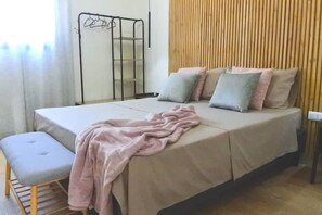 1 bedroom, iron/ironing board, WiFi, bed sheets - Sea Side Apartament 1 (Trappeto)