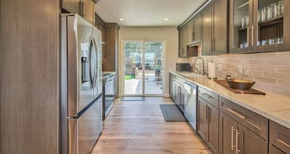Monterey Bay Ocean Peak Home Near Carmel & Pebble Beach 4 Bed 3.5 Bath & AC