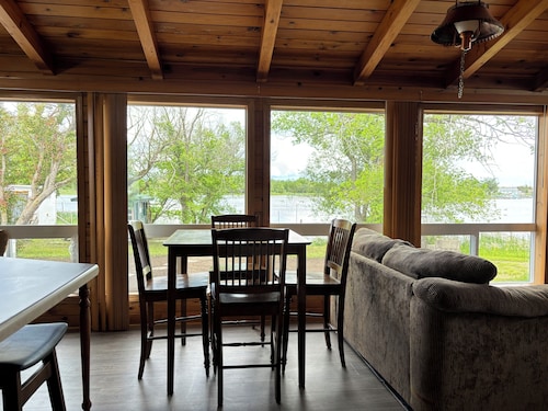 Waterfront Cabin on Bostic Bay