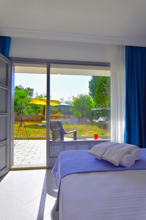 Comfort Double Room, Garden View | Free WiFi - Paşa Konağı  (Ayvalik)
