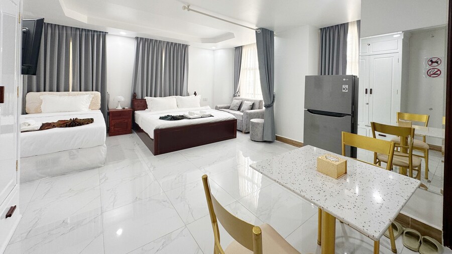 Try Residence The Elysée Koh Pich