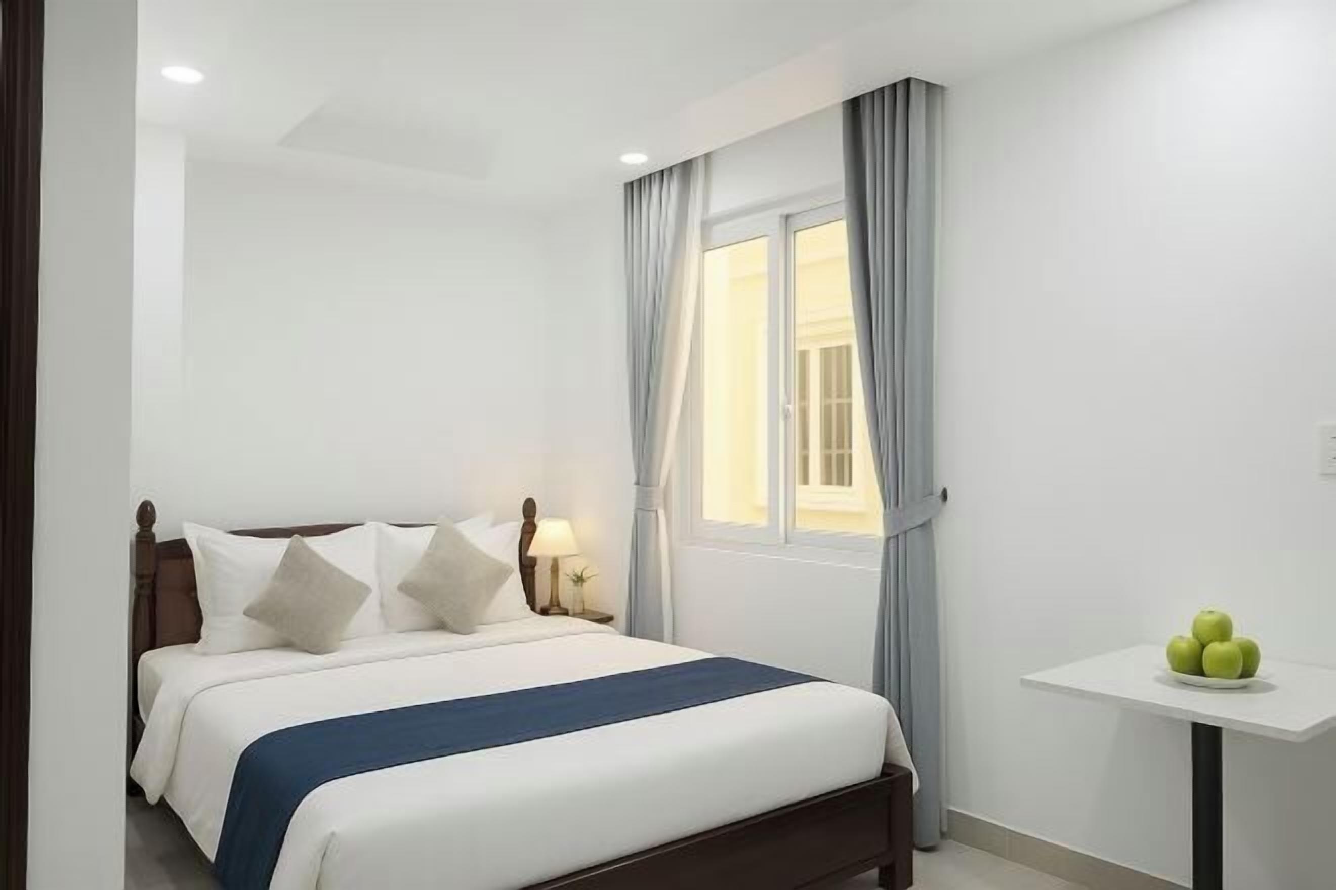 Premium bedding, pillowtop beds, soundproofing, free WiFi