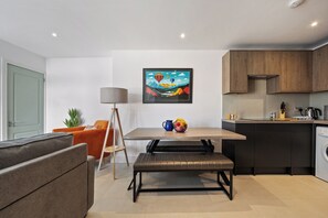 Dining - Sebright House (Barnet)