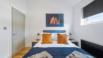 House | 3 bedrooms, iron/ironing board, free WiFi