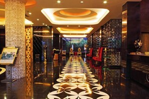 صورة غير مصنفة، 2 من 11، زرّ