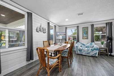 Mermaid Bungalow -Jensen Beach