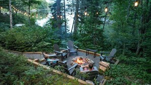 Property grounds - Private Oceanfront Home with Views: Hot tub, Fire pit, Game room, Yoga Deck (Hancock)