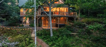 Private Oceanfront Home with Views: Hot tub, Fire pit, Game room, Yoga Deck