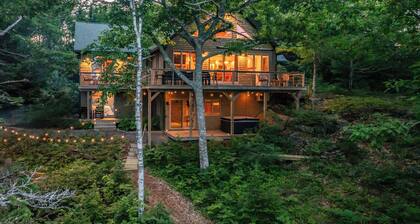 Private Oceanfront Home with Views: Hot tub, Fire pit, Game room, Yoga Deck