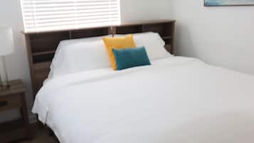 2 chambres, chambres insonorisées, fer et planche à repasser