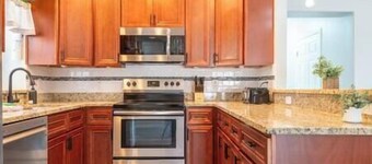 Cruise-Ready Oasis:15min to Beach & Port Canav w/ Huge Pool