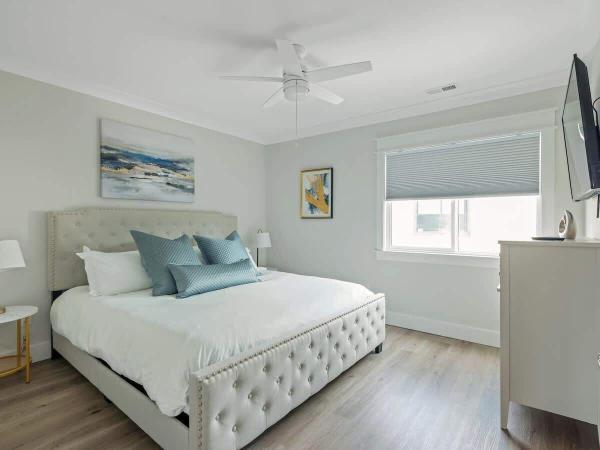 2 bedrooms, desk, iron/ironing board, free WiFi
