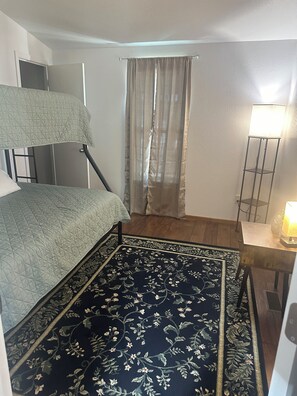 3 bedrooms, in-room safe, iron/ironing board, free WiFi